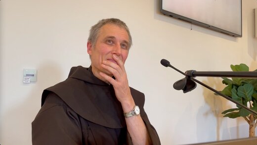 Een Herdersknaap, Conferentie van Pater Lukas Martens